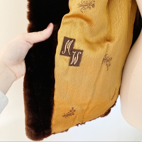 Vintage 1950s Lowenthals fur coat - Picture 4 of 14